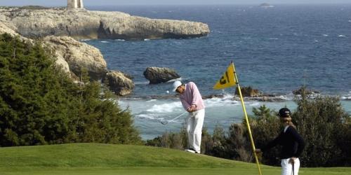 Golf Sperone 13personnages 4 660x400